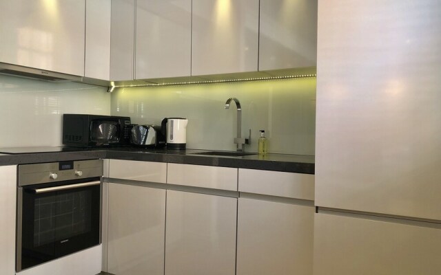 Luxury Victoria Apartments
