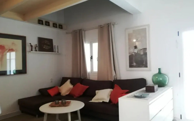 Can Blau, 10 Meters To The Beach