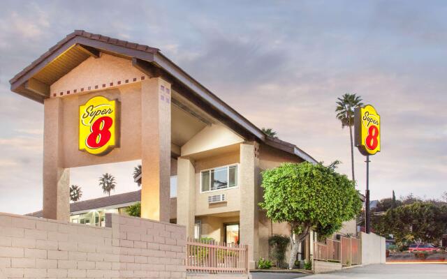 Super 8 by Wyndham Los Angeles/Alhambra