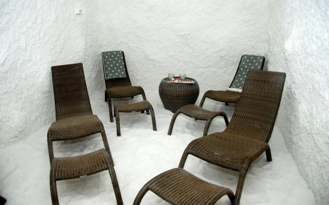 Kultaranta Resort