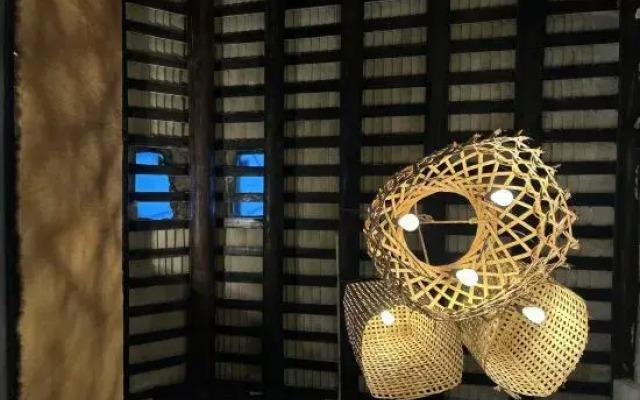 Chunshanwai Guesthouse