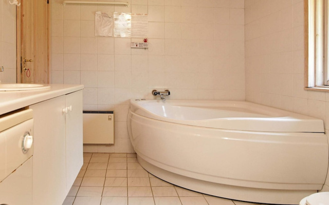 Comfortable Holiday Home in Dannemare with Hot Tub