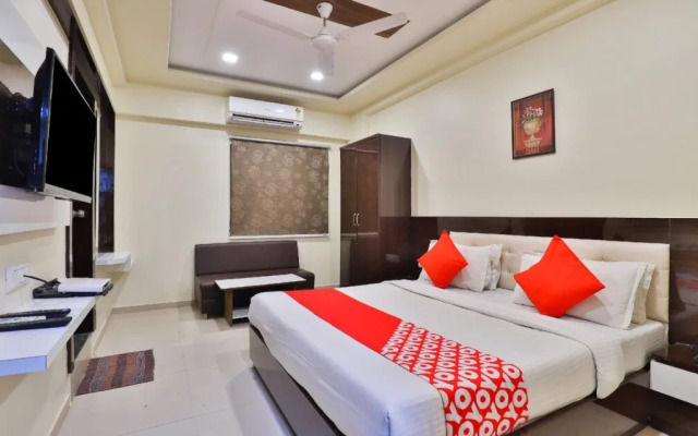 Hotel Kushboo By OYO Rooms