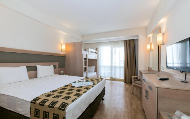 Side Breeze Hotel - All Inclusive