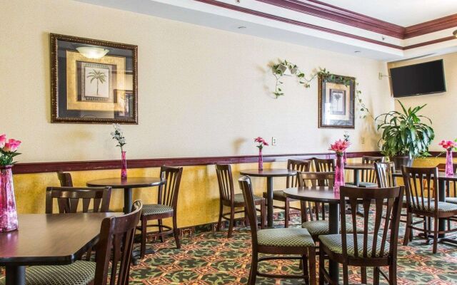 Comfort Inn East Windsor - Springfield