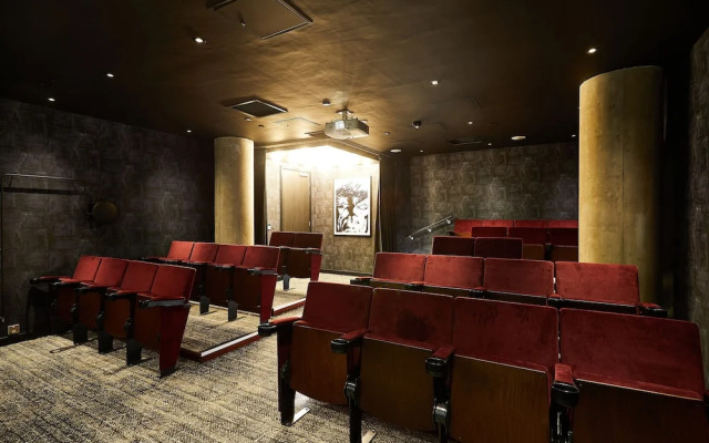 Student Only Vita St. Albans