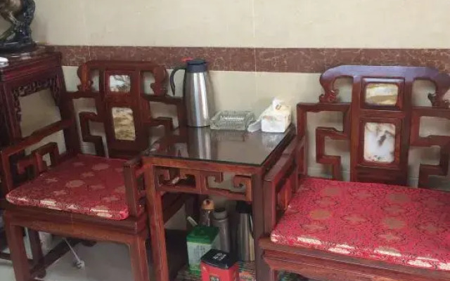 the Jiuhua Mountain Chicken Heights