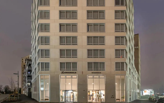 hotelImage