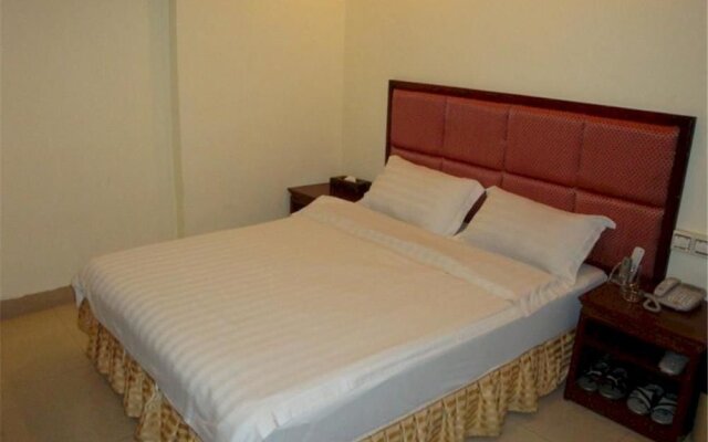 Baojiang Yingbin Hotel