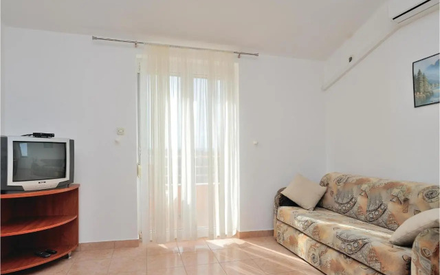 Apartment Privlaka with Sea View 09