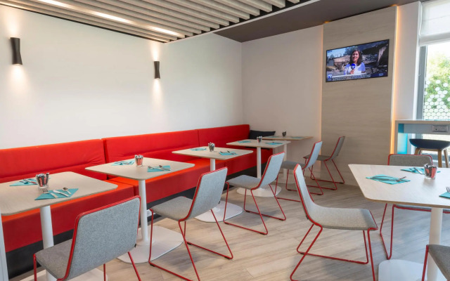 Holiday Inn Express Paris Velizy