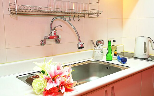 Taean West Pine Pension