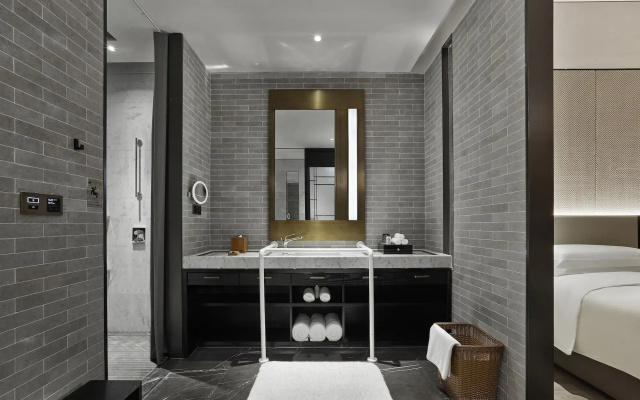 Intercontinental Dongguan by IHG
