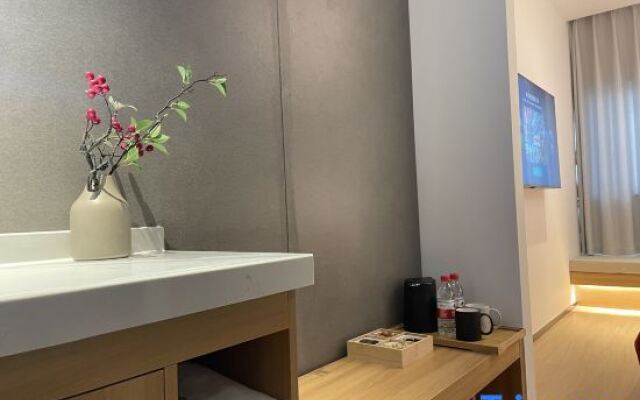 Kaifeng Wanxi Hotel (Qingming Shangheyuan Longting Branch)