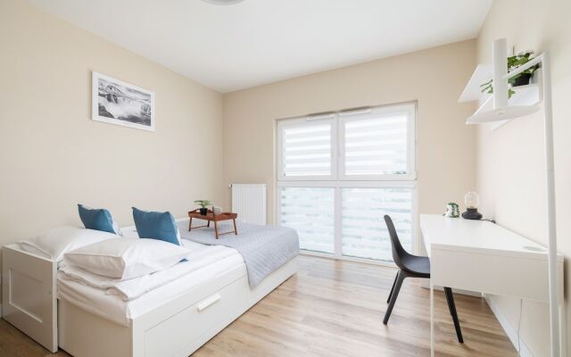 Tauron Arena Crakow Apartment by Renters