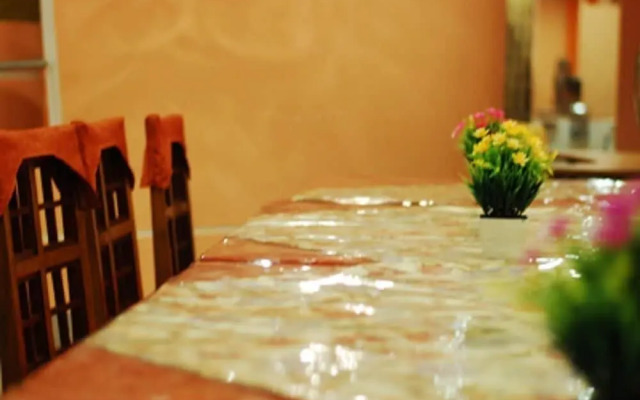 Farmis Garden Hotel & Restaurant
