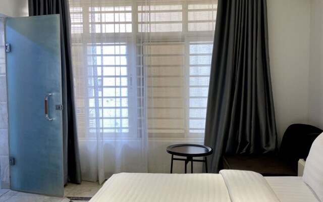 Glovis Luxury Apartments