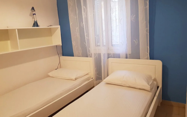 Menigos A2no.87 Seaview 2 Bedroom