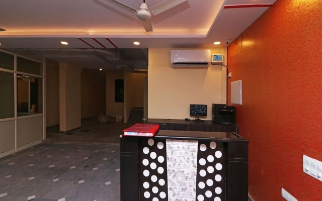 Shree Shyam Square By OYO Rooms