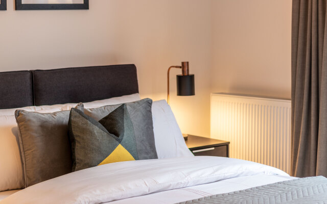 Seven Living Ashford - 2BR Luxury Apartments