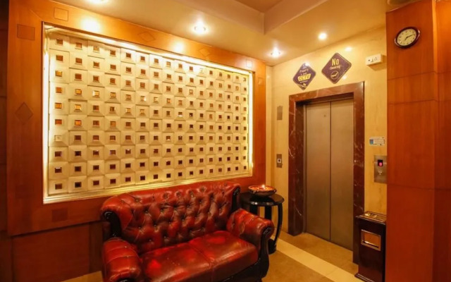 OYO 934 Hotel Spiro Comforts Inn