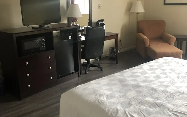 Americas Best Inns Williamsburg
