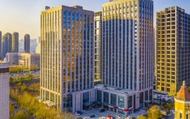 Homeinn Plus Hotel (Shenyang Hunnan Olympic Center Rongxing Building)