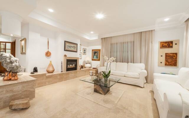 Can Gual in Inca With 4 Bedrooms and 3 Bathrooms