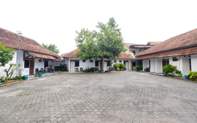 Hotel O Sartika Inn Pati