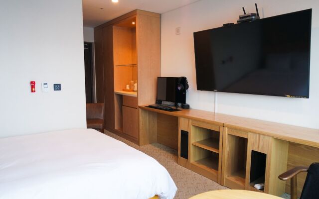 Jongno Lumia Tourist Hotel