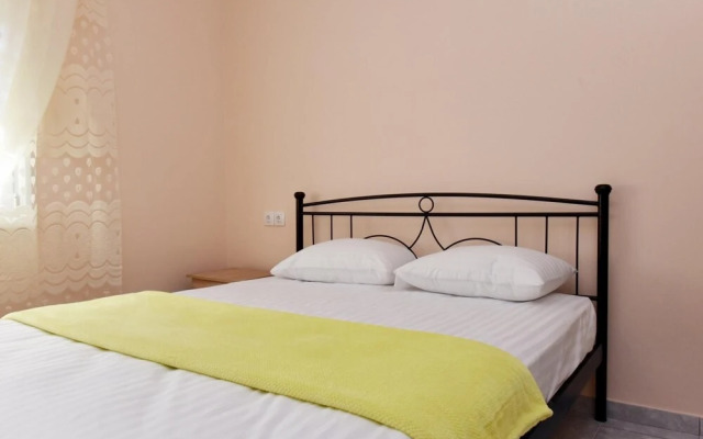 Elina Studios 1 by Travelpro Services - Nea