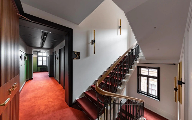 A22 Hotel