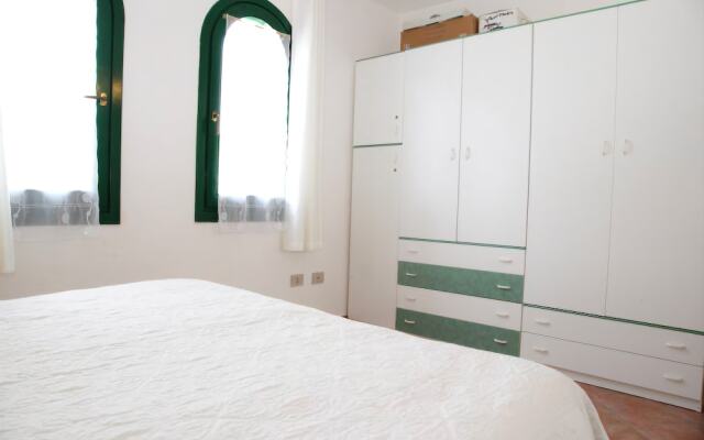 San Teodoro Suaredda Apartments