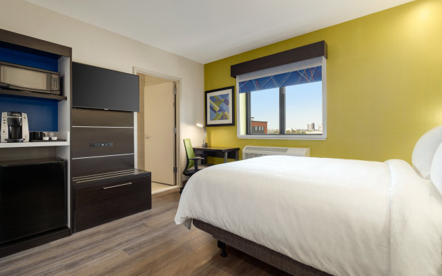 Holiday Inn Express Jamaica - JFK AirTrain - NYC, an IHG Hotel