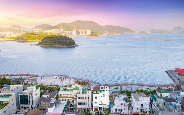 Yeosu Rest Guest House