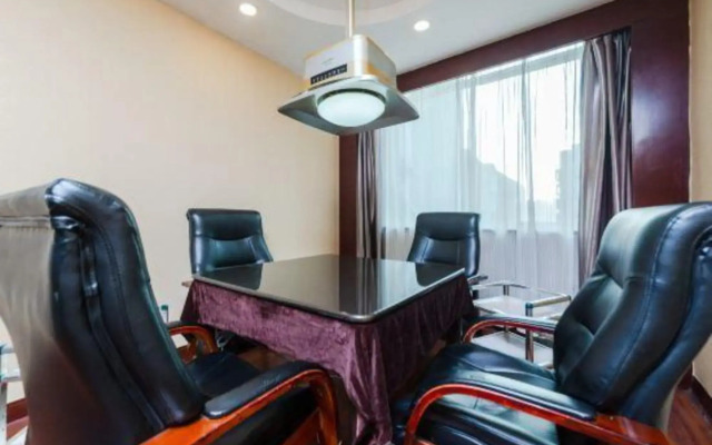 Shen Long Media Hotel