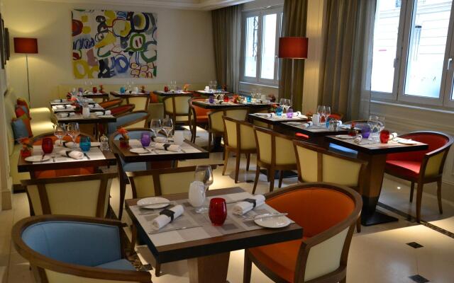 Majestic Hotel - SPA Champs Elysées