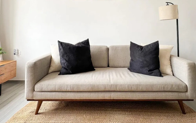 Serene Retreat With Exclusive Pool Haven