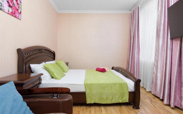 Apartments on Kirova street 33