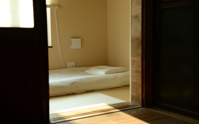 Kyoto Guest House Nanni Saiin