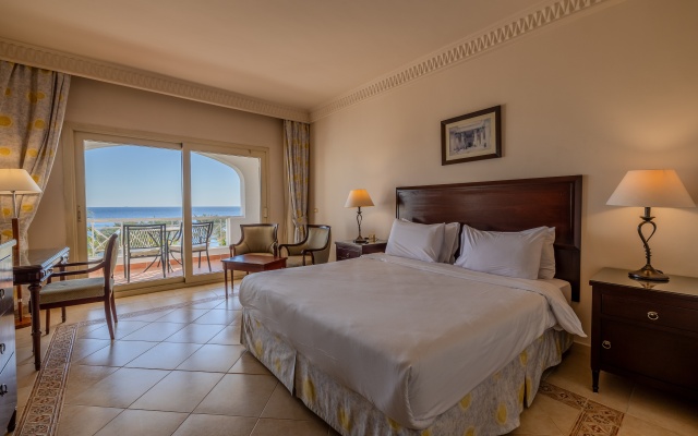 Continental Plaza Beach Resort (Ex. Inter Plaza Beach)
