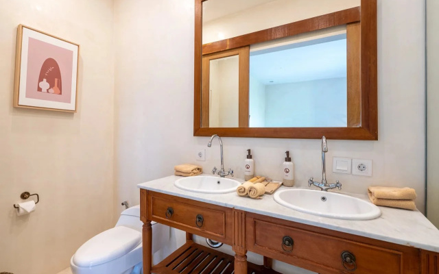 White Goose Boutique Hotel – Bathroom – Kerobokan Kelod