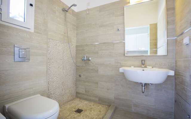 Olive Grove Studios & Apartments