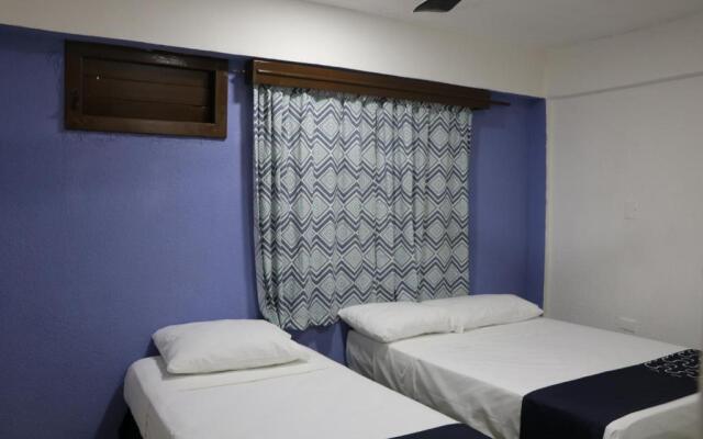 Hotel Tropical Suites