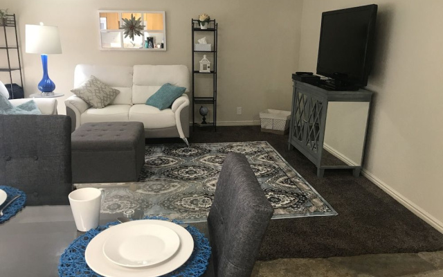 Parkway Suites