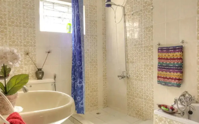 Sherry Homes Zana1