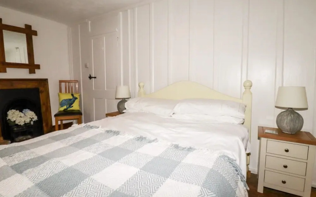 Destiny Cottage