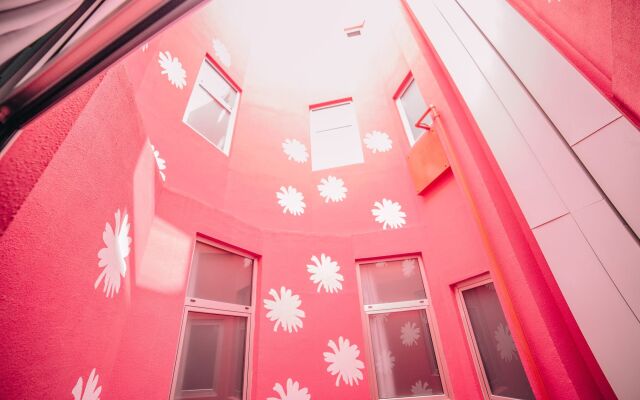 Mannix Urban Apartments