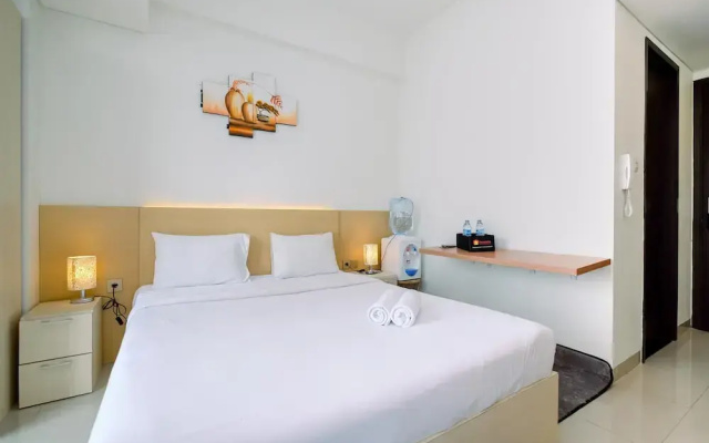 Cozy Stay Studio At Lrt City Bekasi Apartment