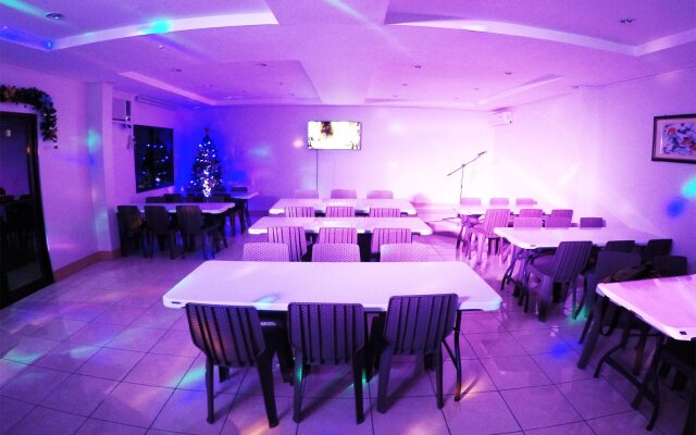 Aerostop Hotel & Restaurant